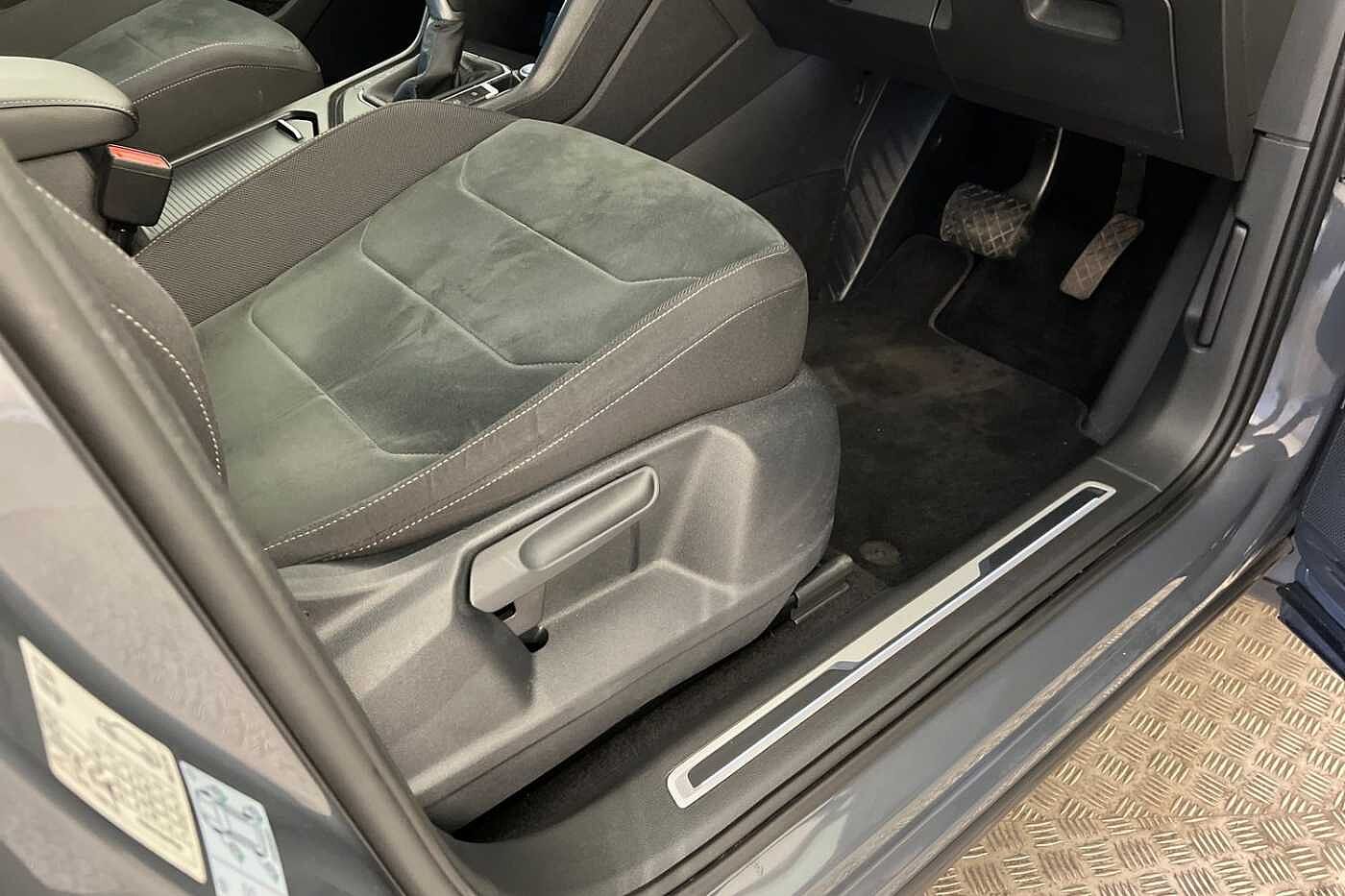 Volkswagen Tiguan PA Elegance EVO 1.5 TSI 150PS 7-speed DSG 5 door