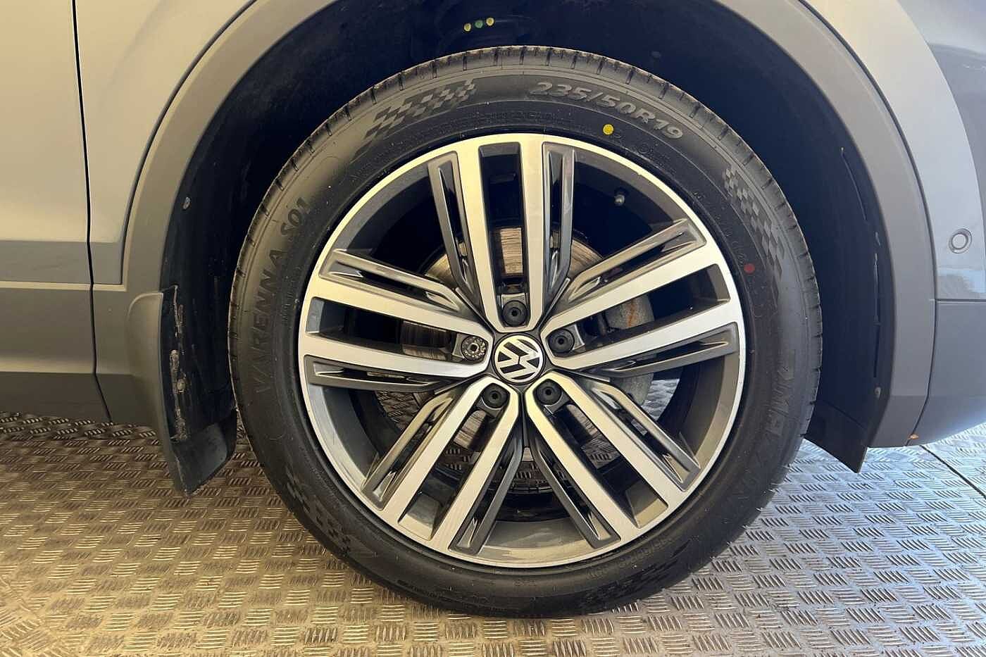 Volkswagen Tiguan PA Elegance EVO 1.5 TSI 150PS 7-speed DSG 5 door